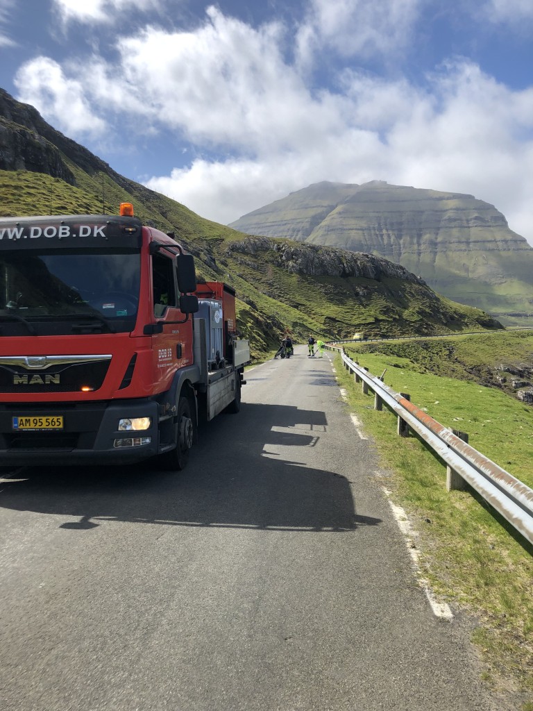 Veje og landeveje med ny overfladebelægning på Færøerne